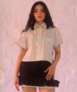 Alternative view of Camisa blanca y negro rayas