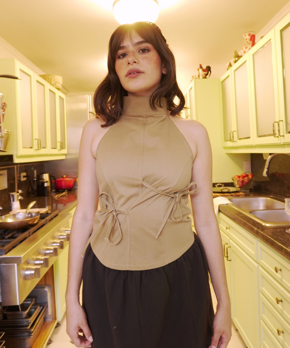 Top asimétrico ◦ Caqui ◦ Talla S