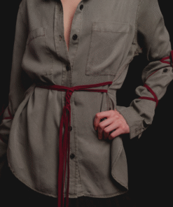 Alternative view of Camisa Jerez ◦Verde salvia y vino◦ Talla M